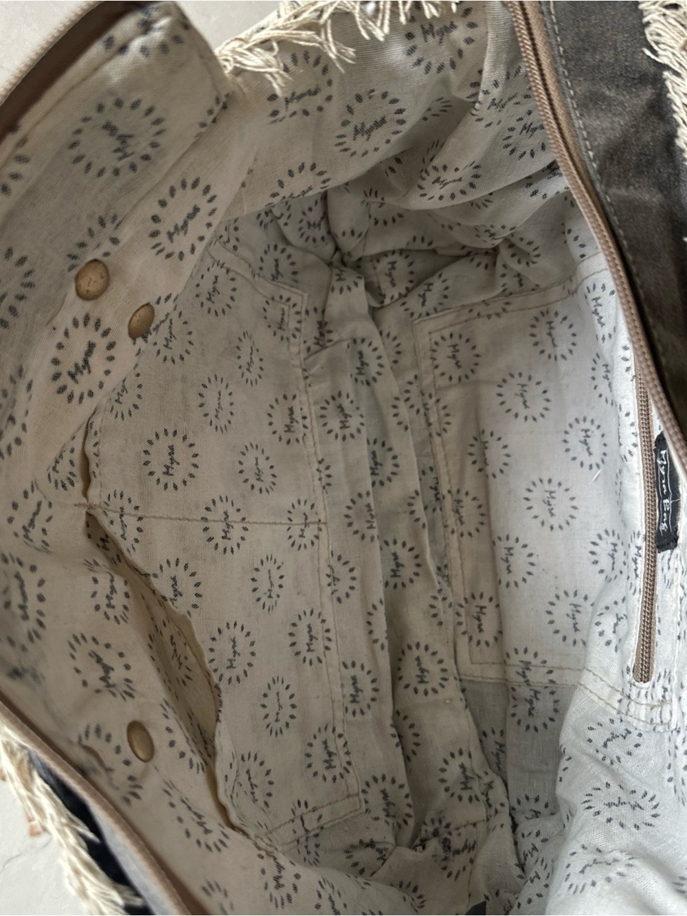 Emerald MYRA Bag Leather Handle Purse Leaf Print and Cowhide Accents - Picture 13 of 16